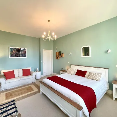 La Mélanotte Bed and breakfast